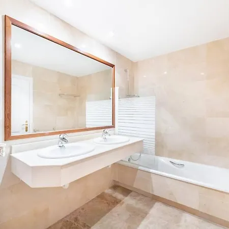 Walk To & Great Pool At Jazmines Rdr343 Apartmán *